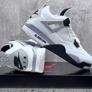 New Nike Men's Air Jordan 4 Retro OG White Cement 840606-192